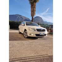 Scoda octavia 1.6 bj 2012 3