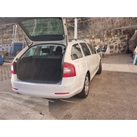 Scoda octavia 1.6 bj 2012 4