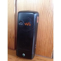 Sony Ericsson W200i 3