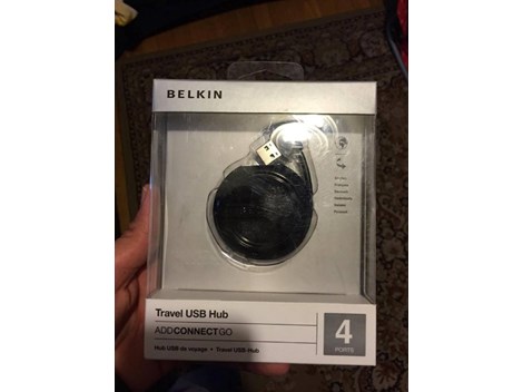 BELKIN Reise-USB-Hub 4 PORTS